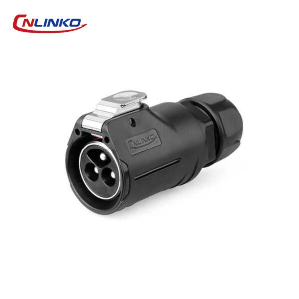 LP-28-C03PE-21-001 LP-28 3PIN MALE PLUG