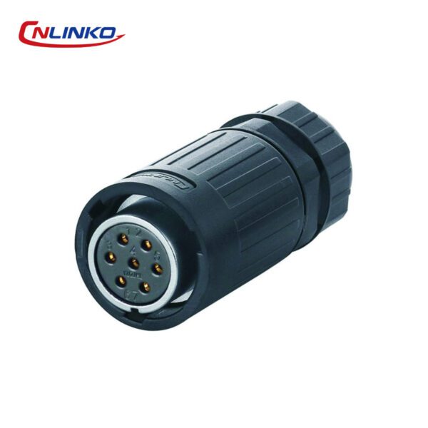 YA-20-J07PE-01-001A 7PIN FEMALE PLUG